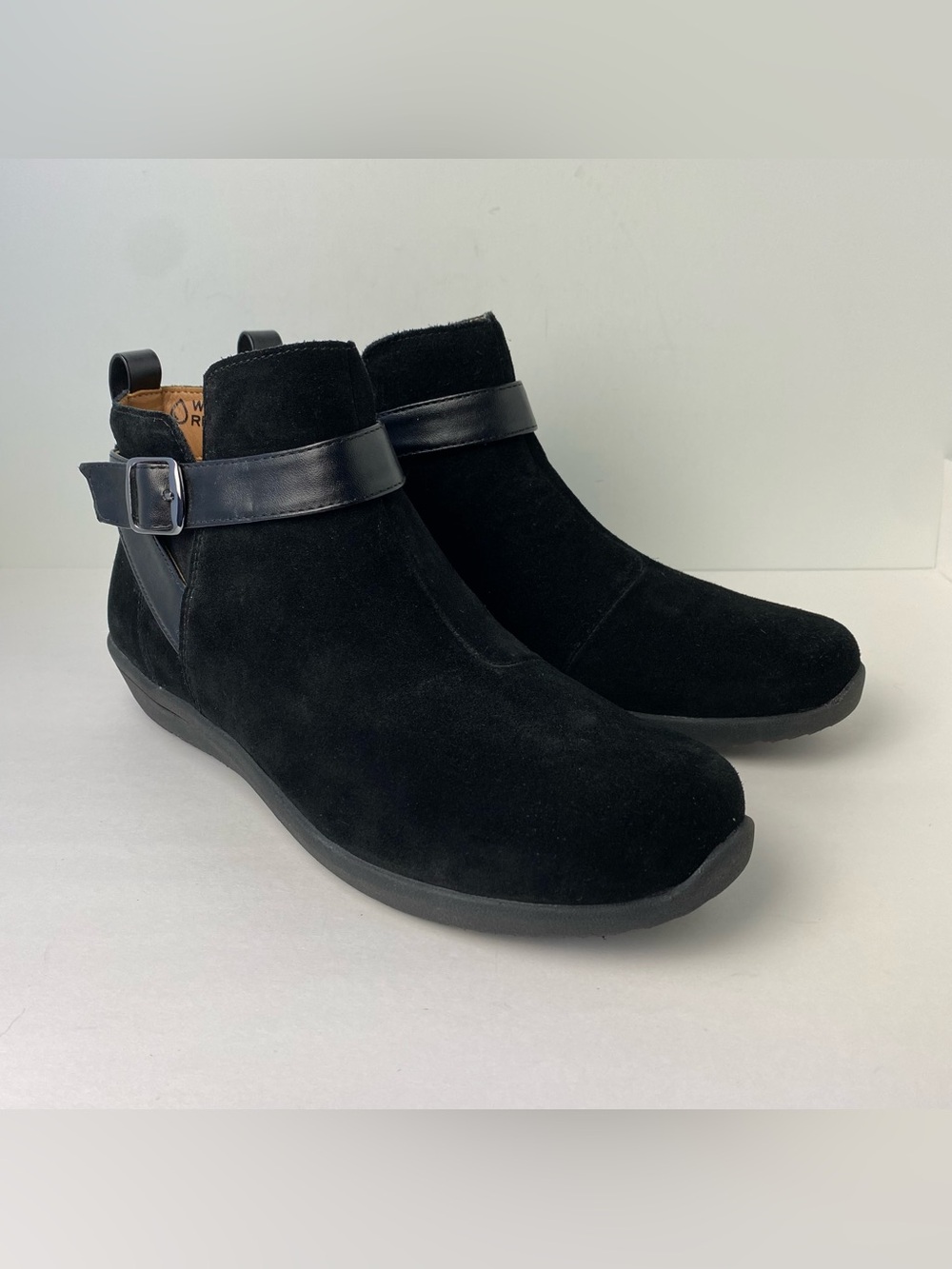 Vionic Romy Ankle Boots Women’s 7.5 Black Suede Side Zip Comfort Shoes